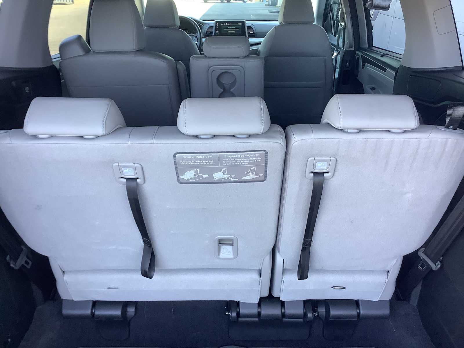 Thumbnail: 2019 Honda Odyssey - 14