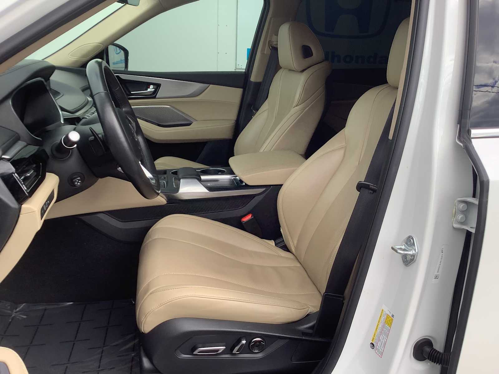 Thumbnail: 2024 Acura MDX - 11