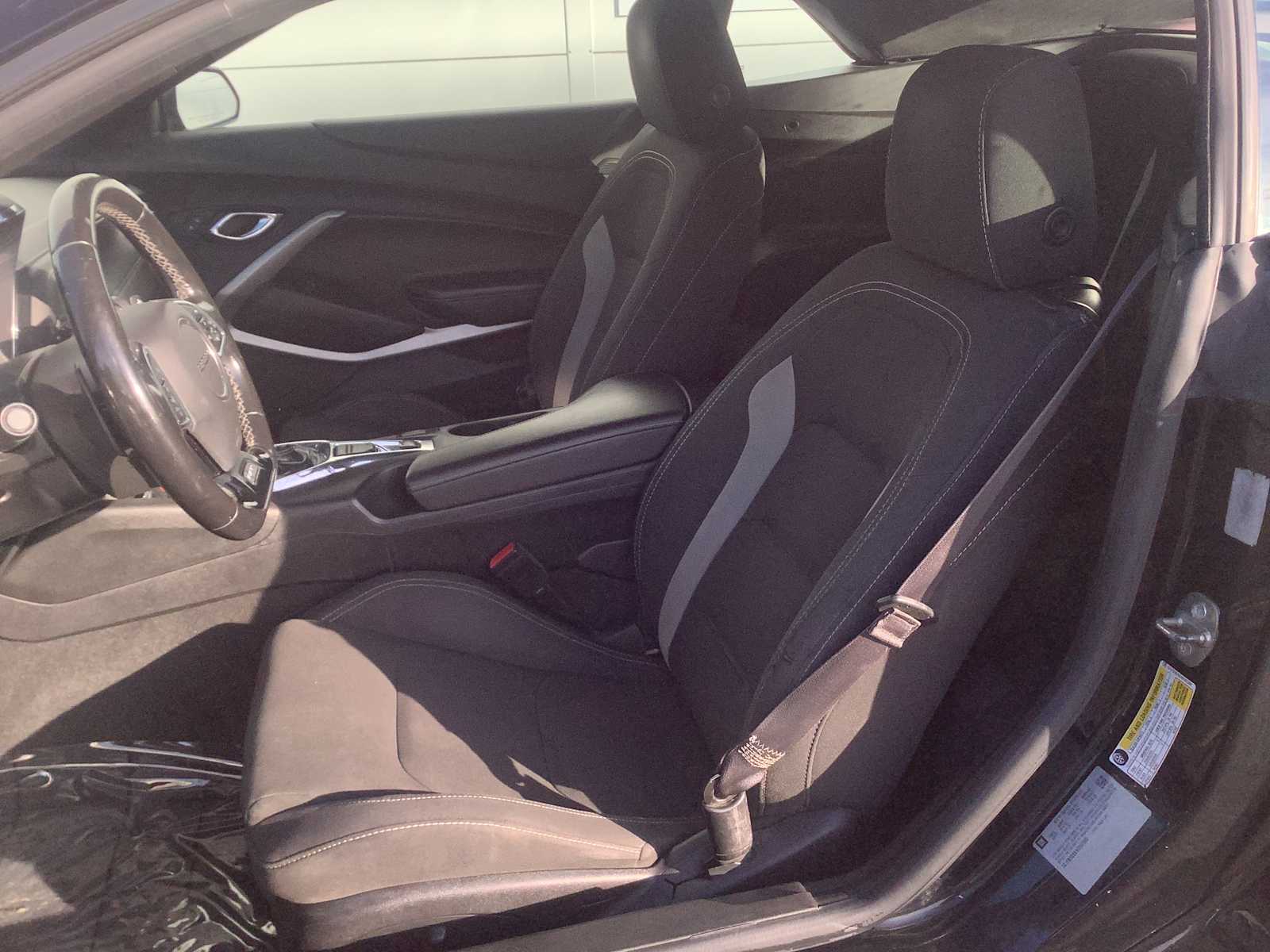 Thumbnail: 2017 Chevrolet Camaro - 11