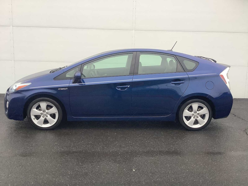 Used 2011 Toyota Prius Five Hatchback