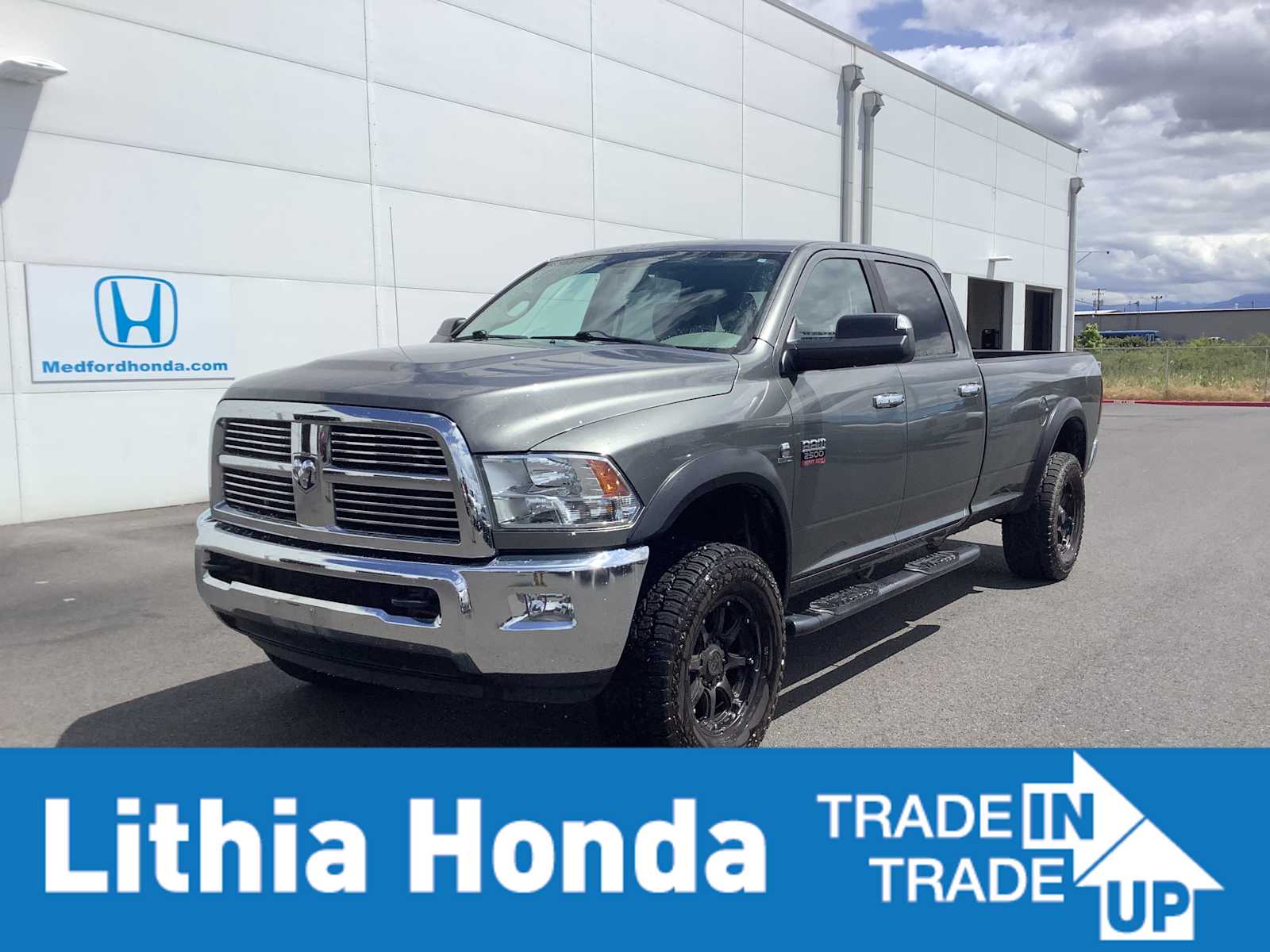 2012 RAM 2500 SLT 4X4 Crew Cab LWB's photo