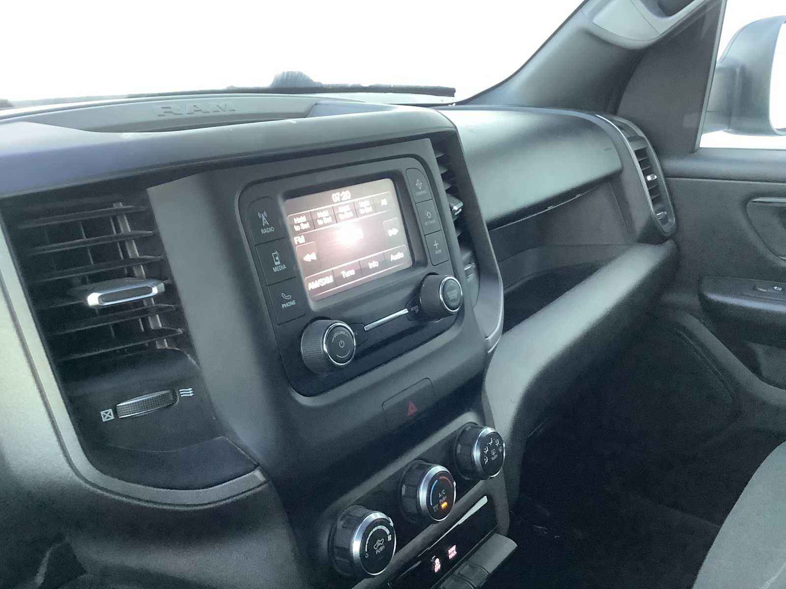 Thumbnail: 2022 RAM 1500 - 17