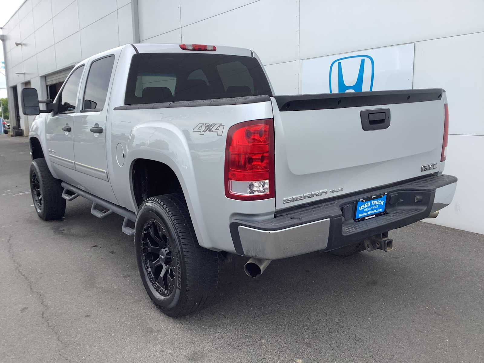 Thumbnail: 2013 GMC Sierra 1500 - 4