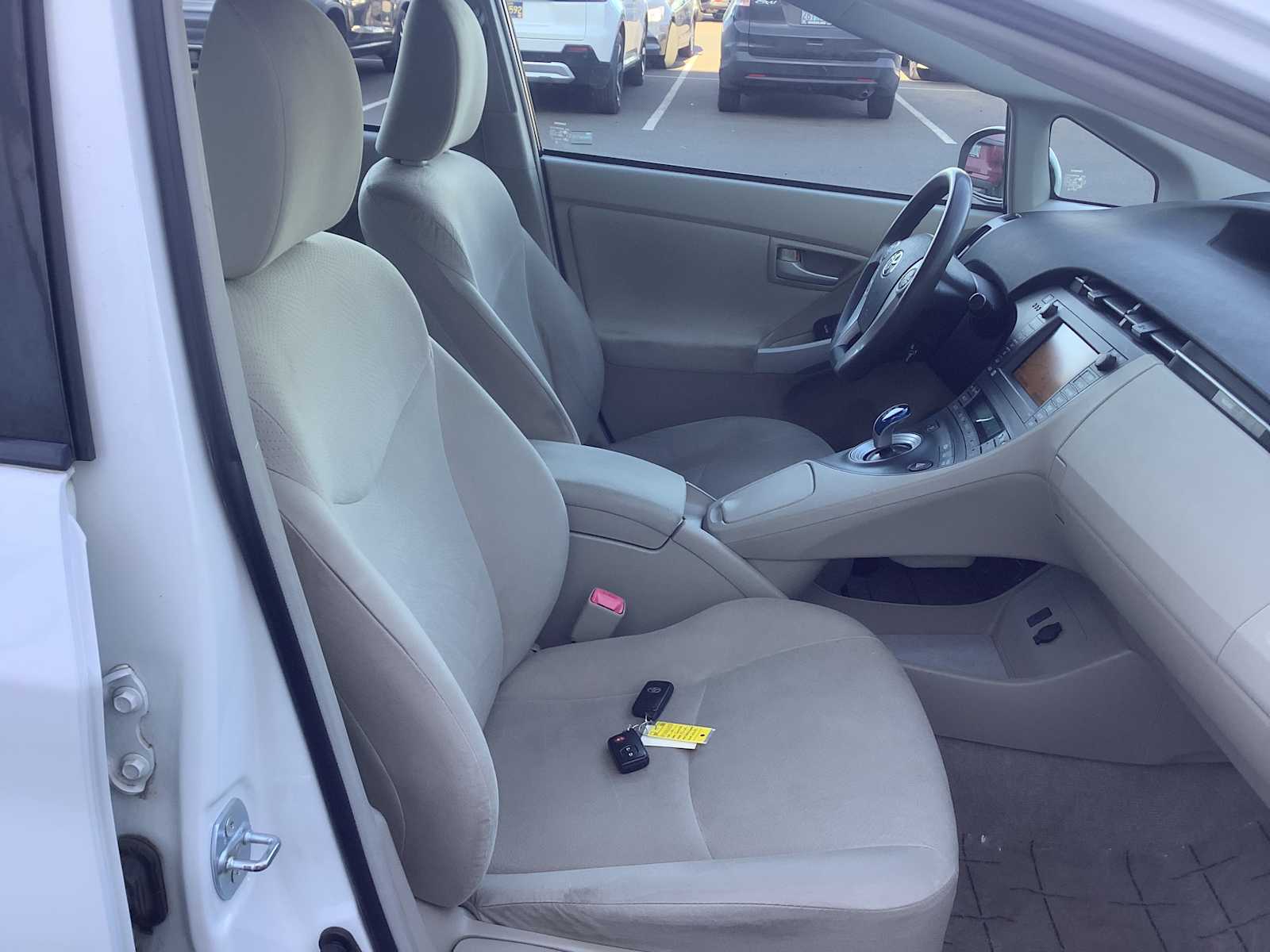 Thumbnail: 2010 Toyota Prius - 15
