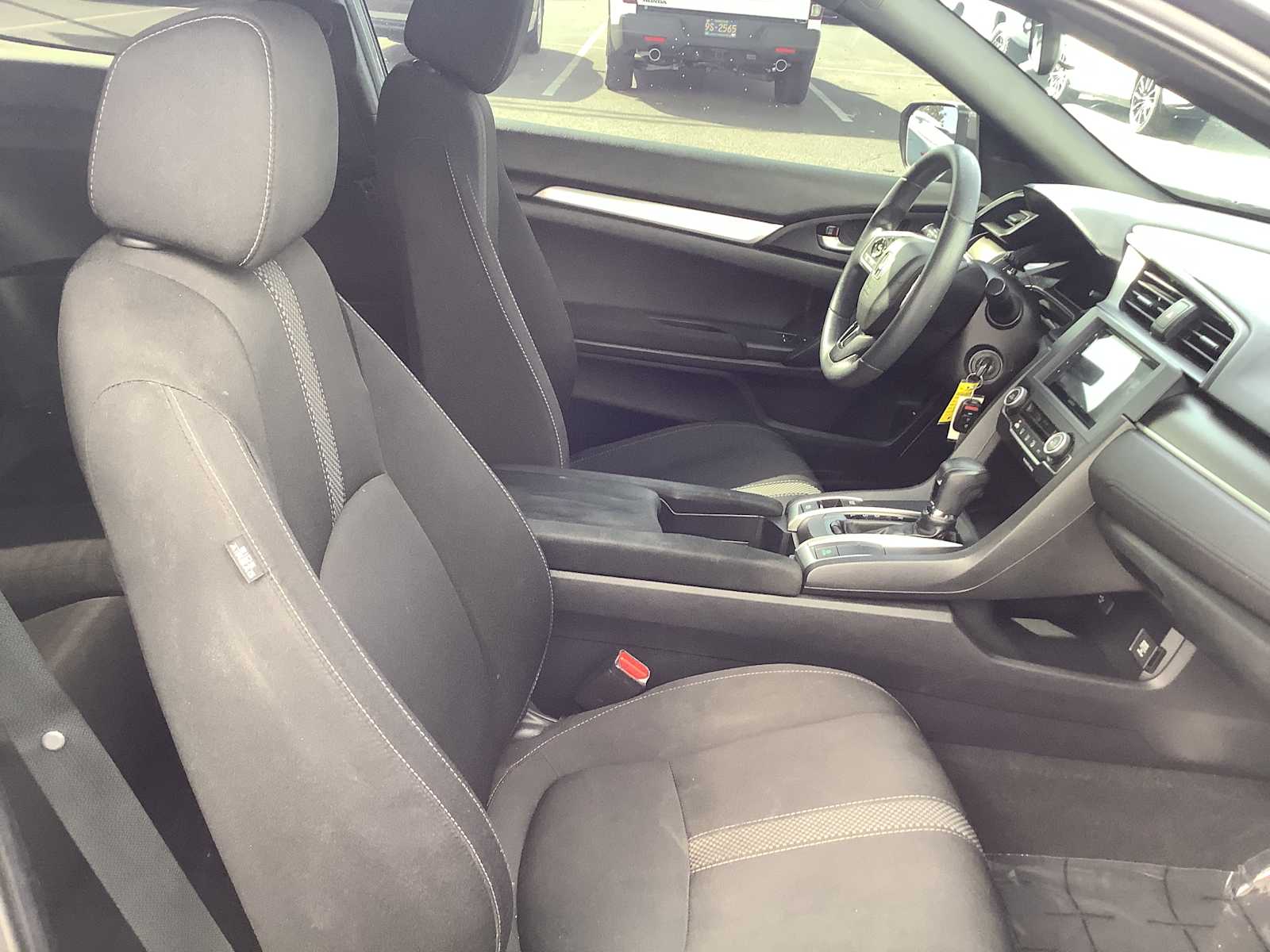 2019 Honda Civic LX - Photo 15