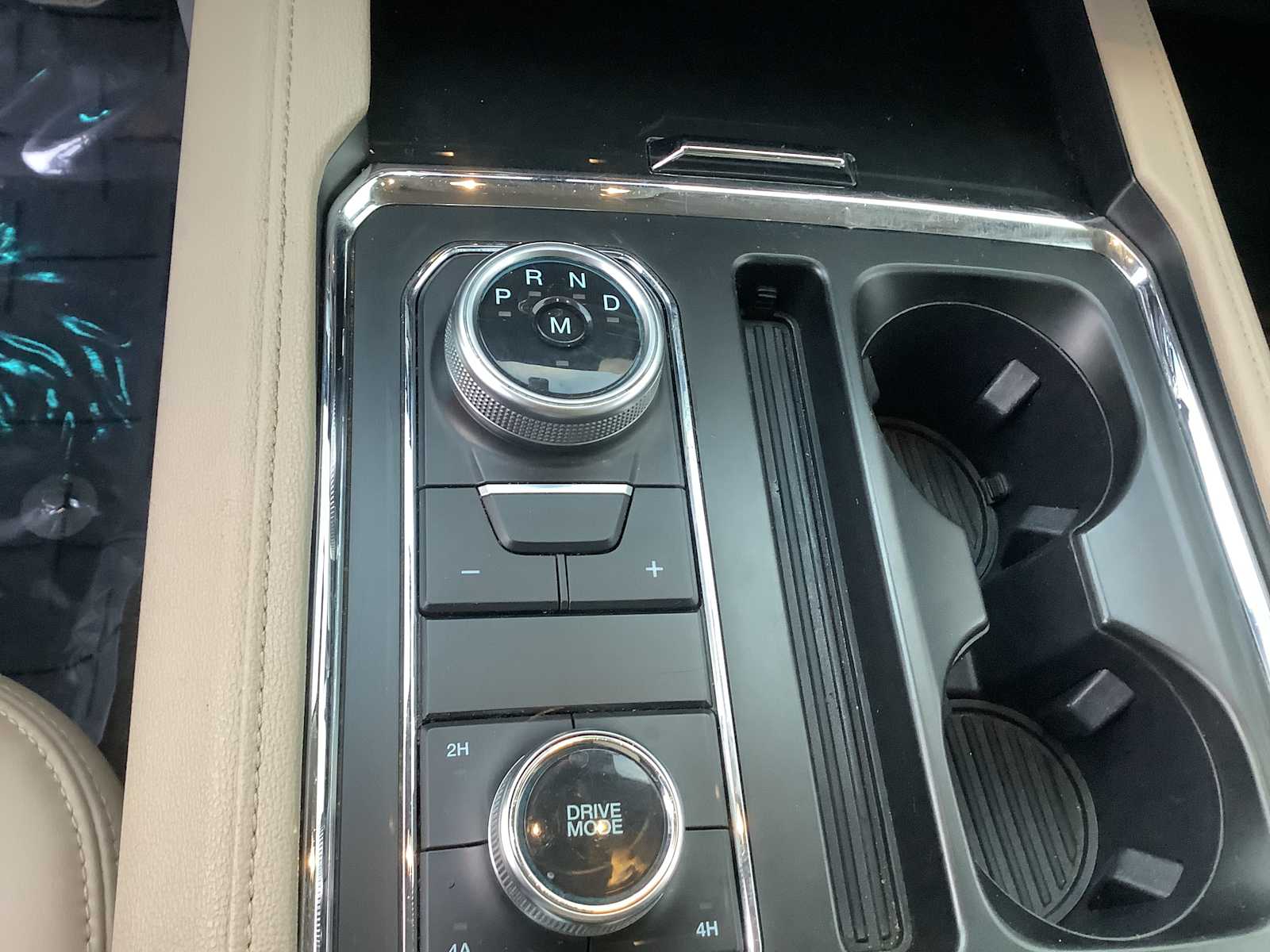 Thumbnail: 2023 Ford Expedition MAX - 18