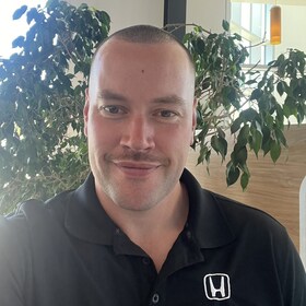 Staff member Gavin Drake from ID_fc16b46e6d55