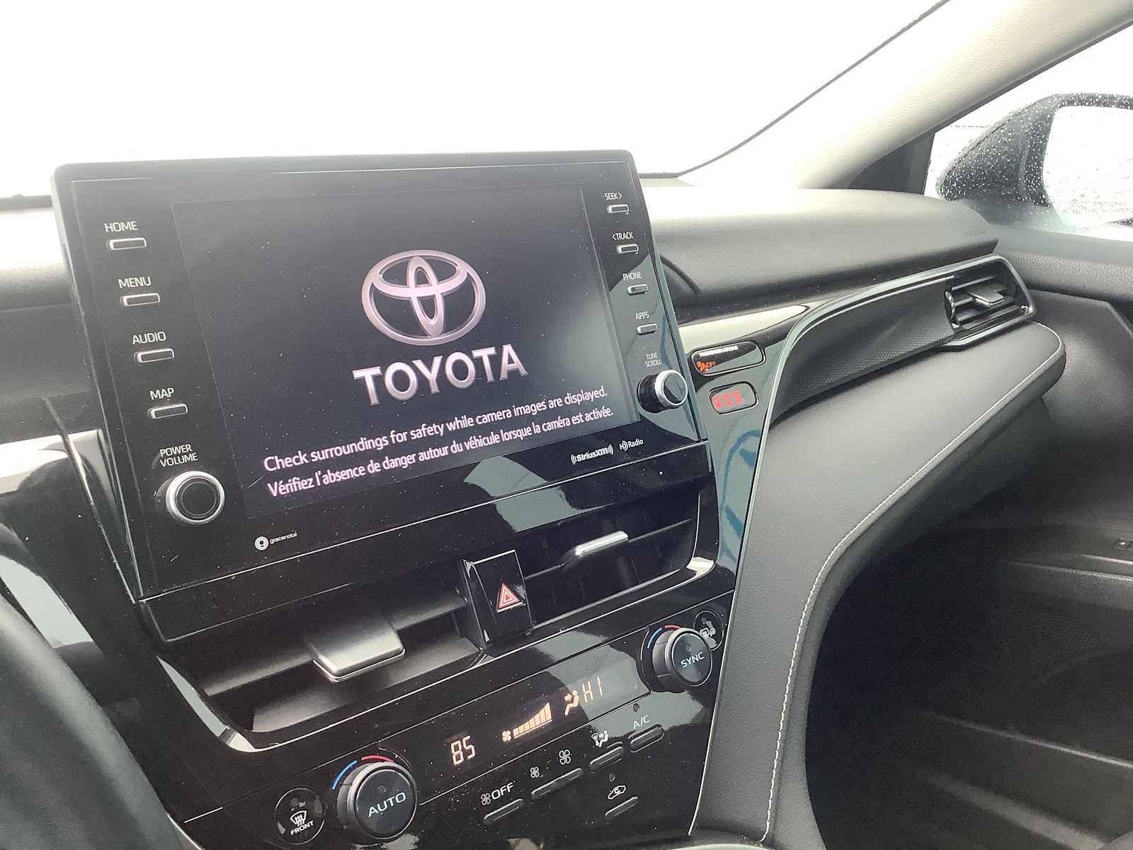 Thumbnail: 2023 Toyota Camry - 17