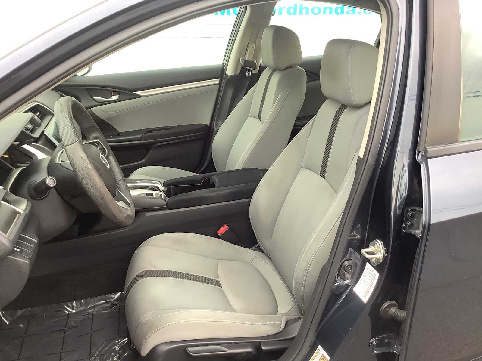 Thumbnail: 2016 Honda Civic - 11