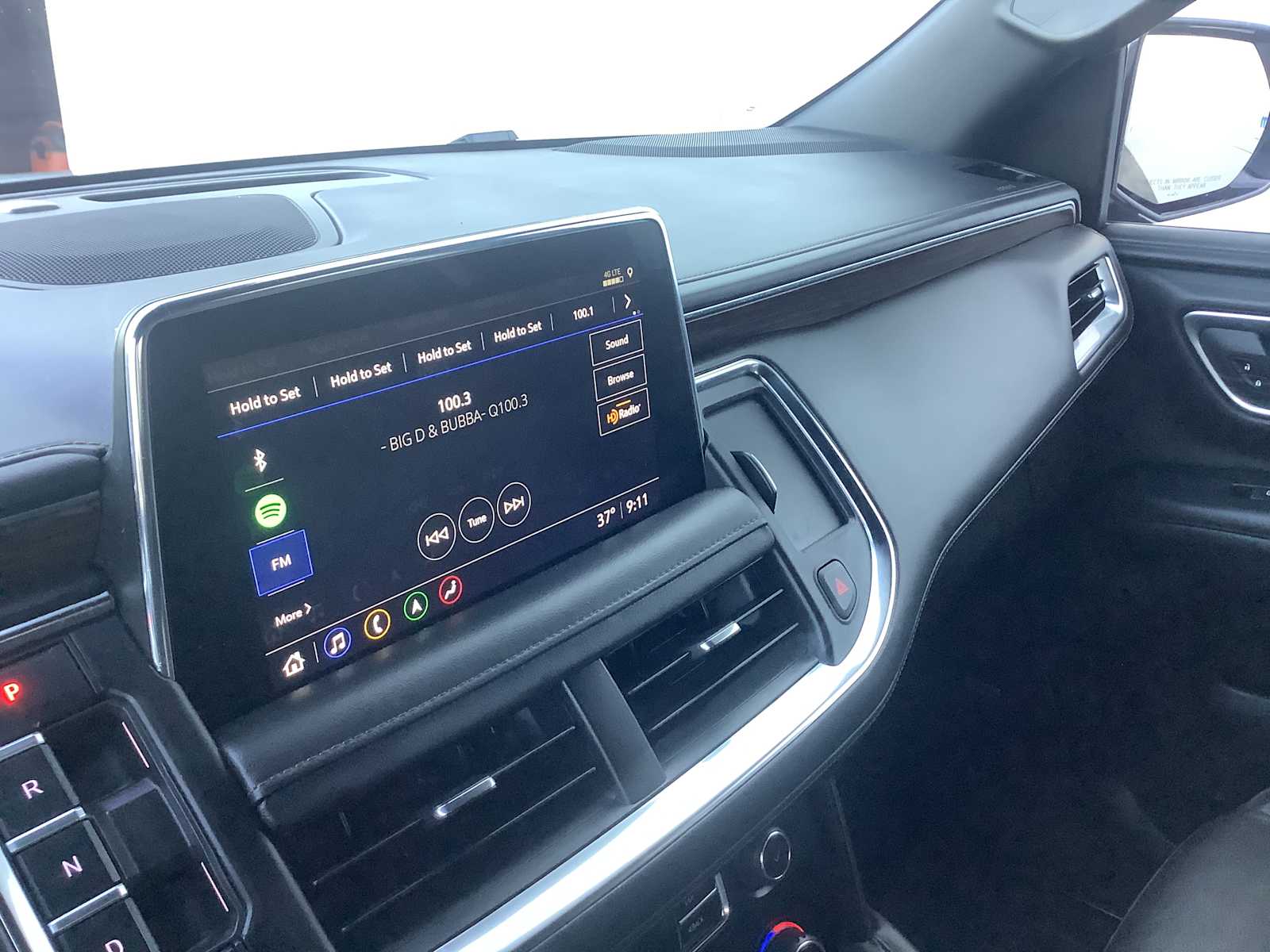 Thumbnail: 2021 Chevrolet Tahoe - 16