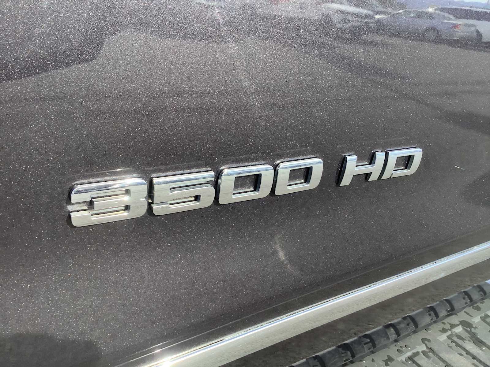 Thumbnail: 2015 Chevrolet Silverado 3500 - 7