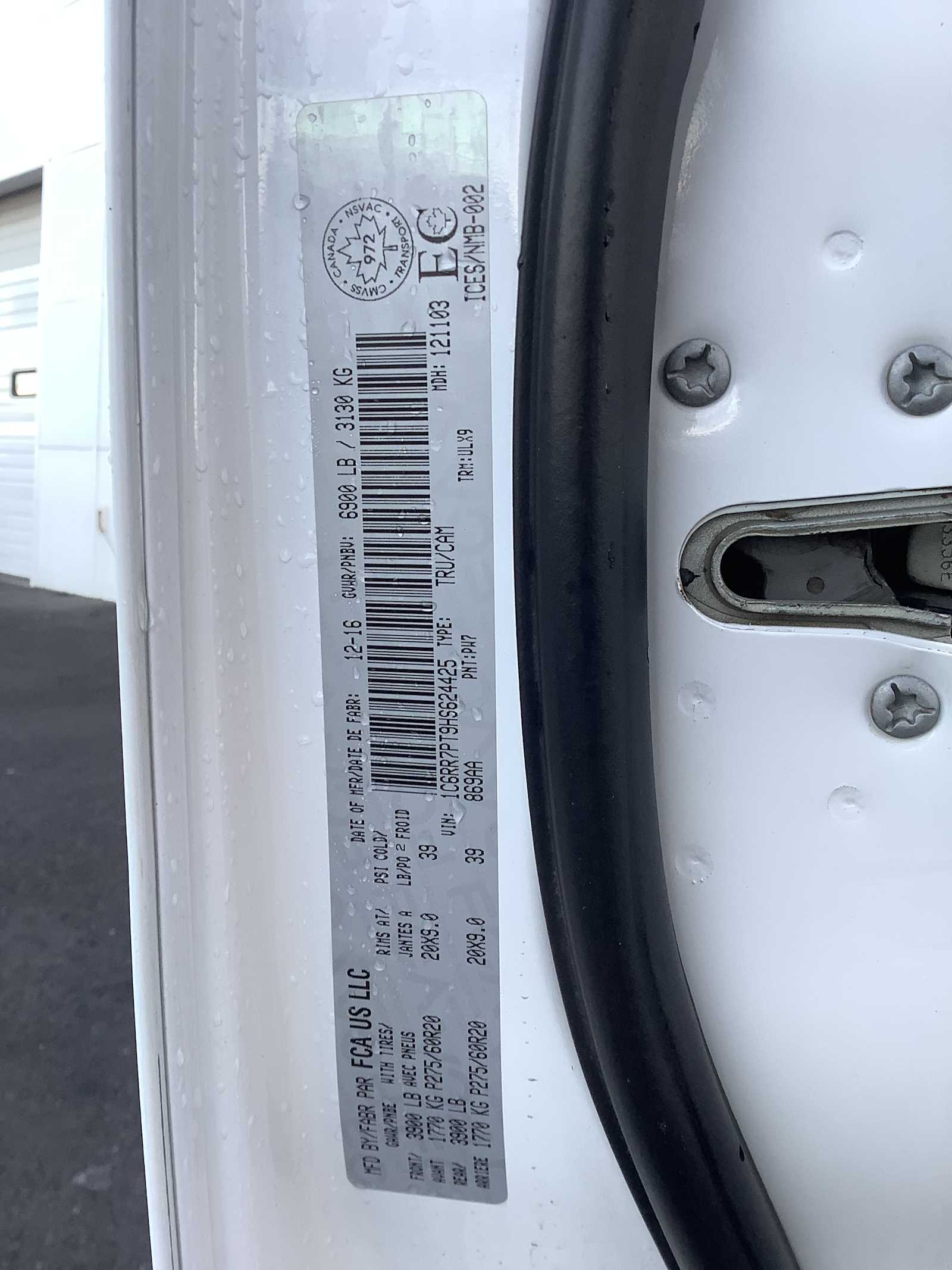 Thumbnail: 2017 RAM 1500 - 21