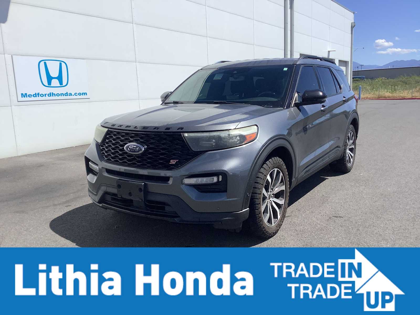 2021 Ford Explorer ST 4WD's photo