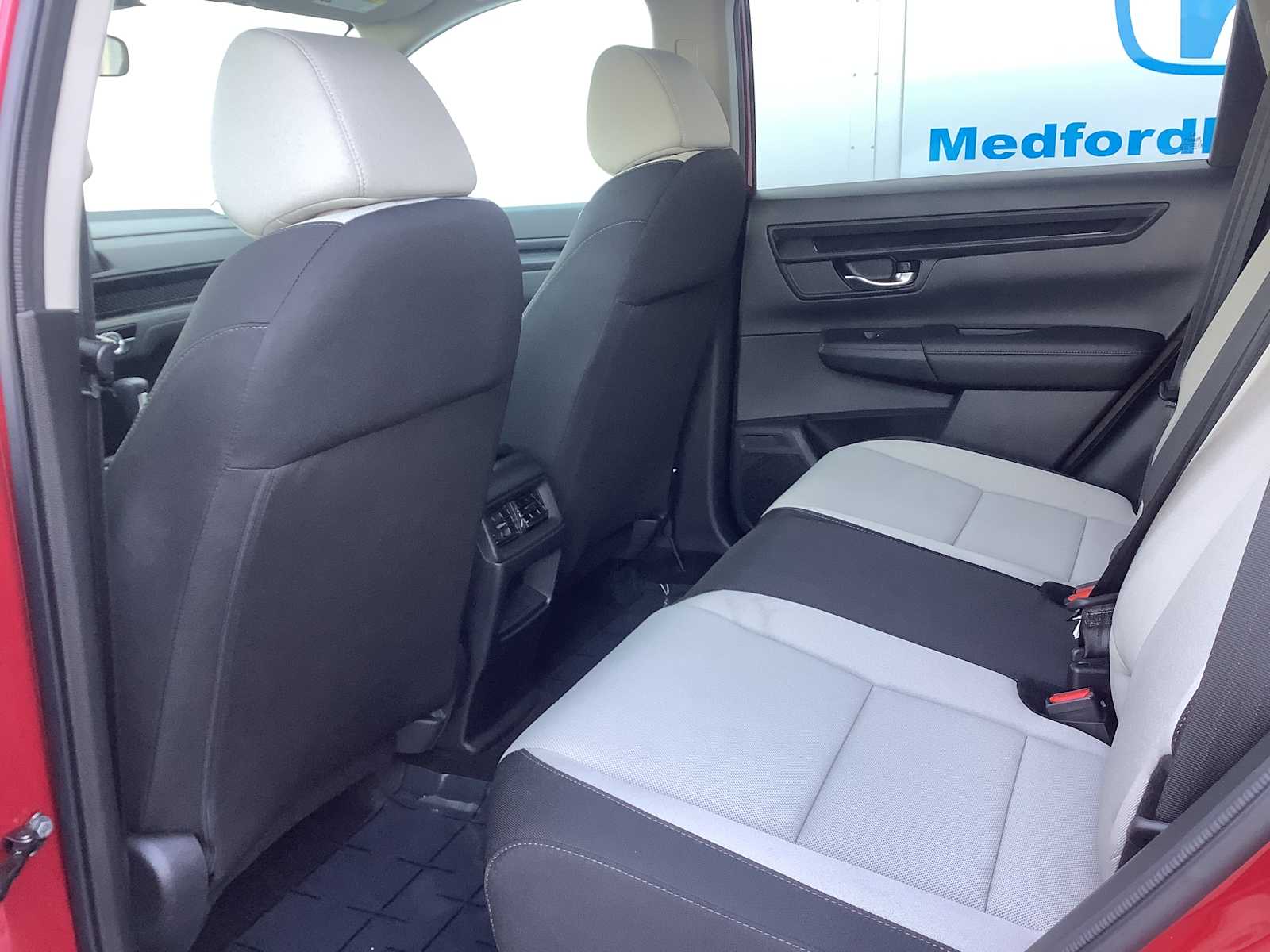 2026 Honda CR-V LX - Photo 12