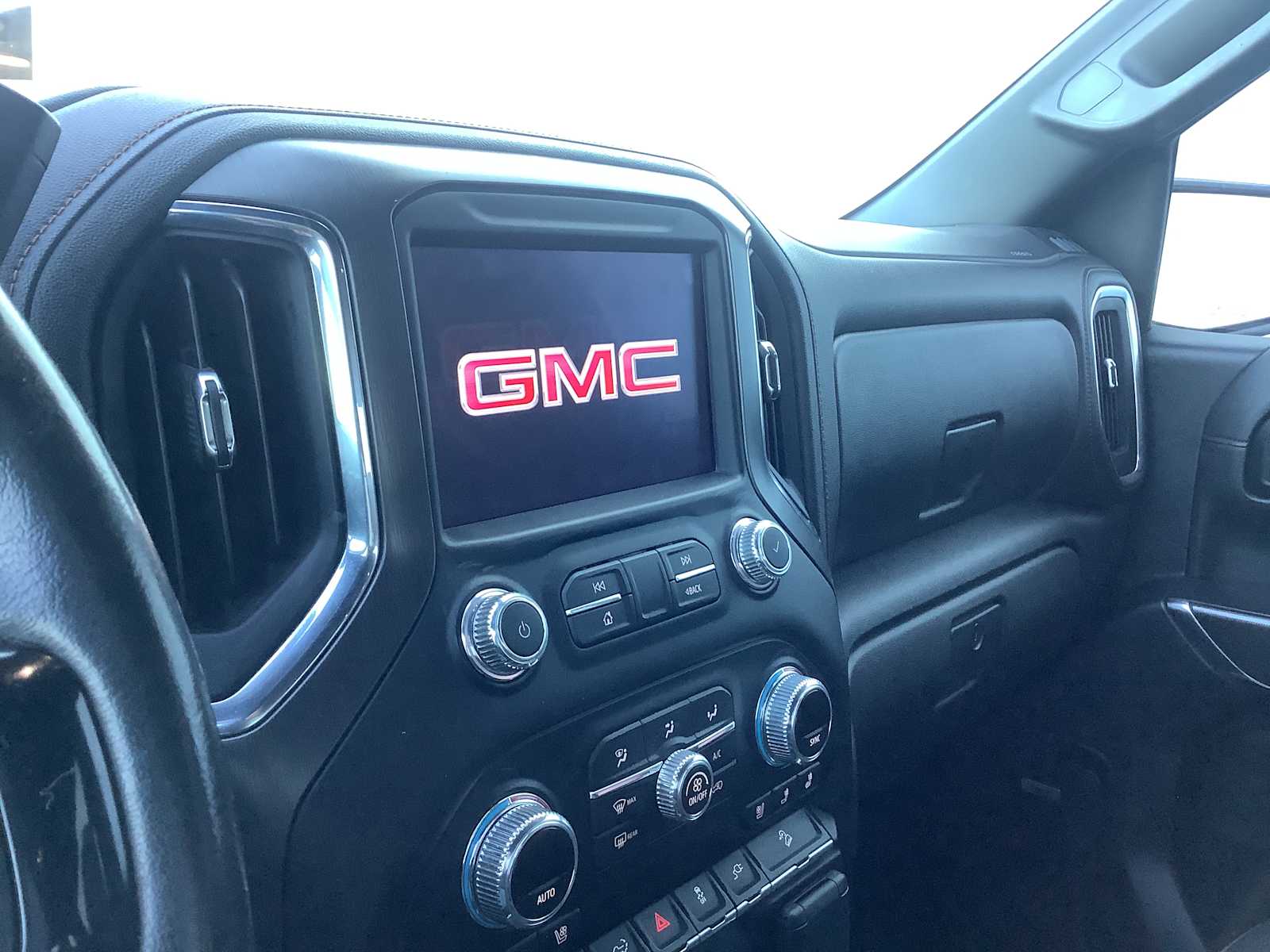 Thumbnail: 2020 GMC Sierra 1500 - 17
