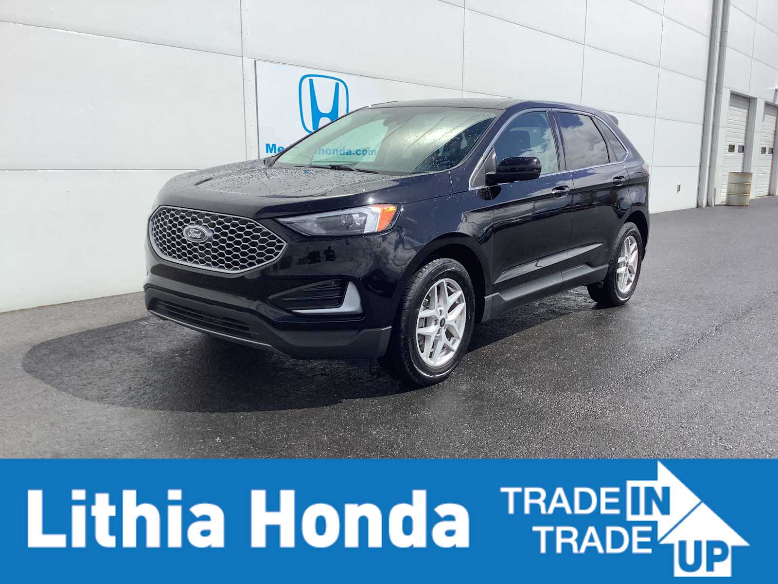 2024 Ford Edge SEL AWD's photo