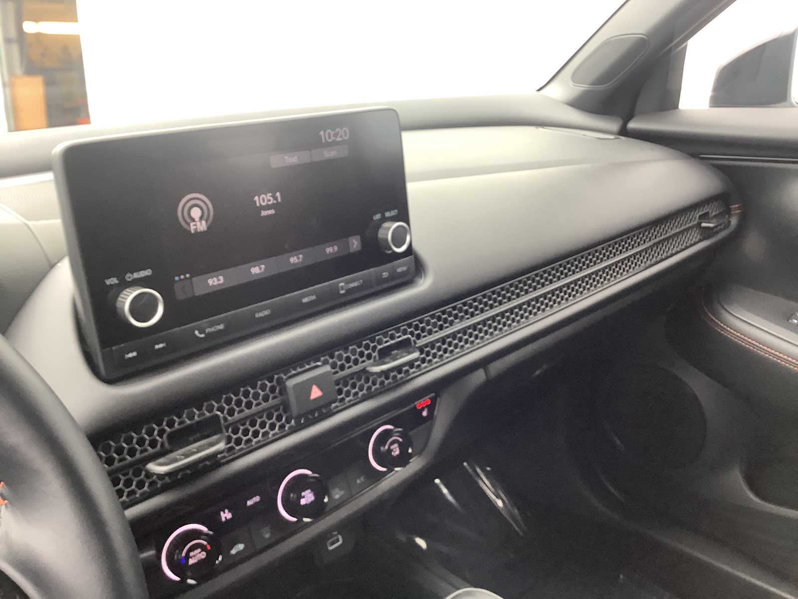 Thumbnail: 2025 Honda HR-V - 17