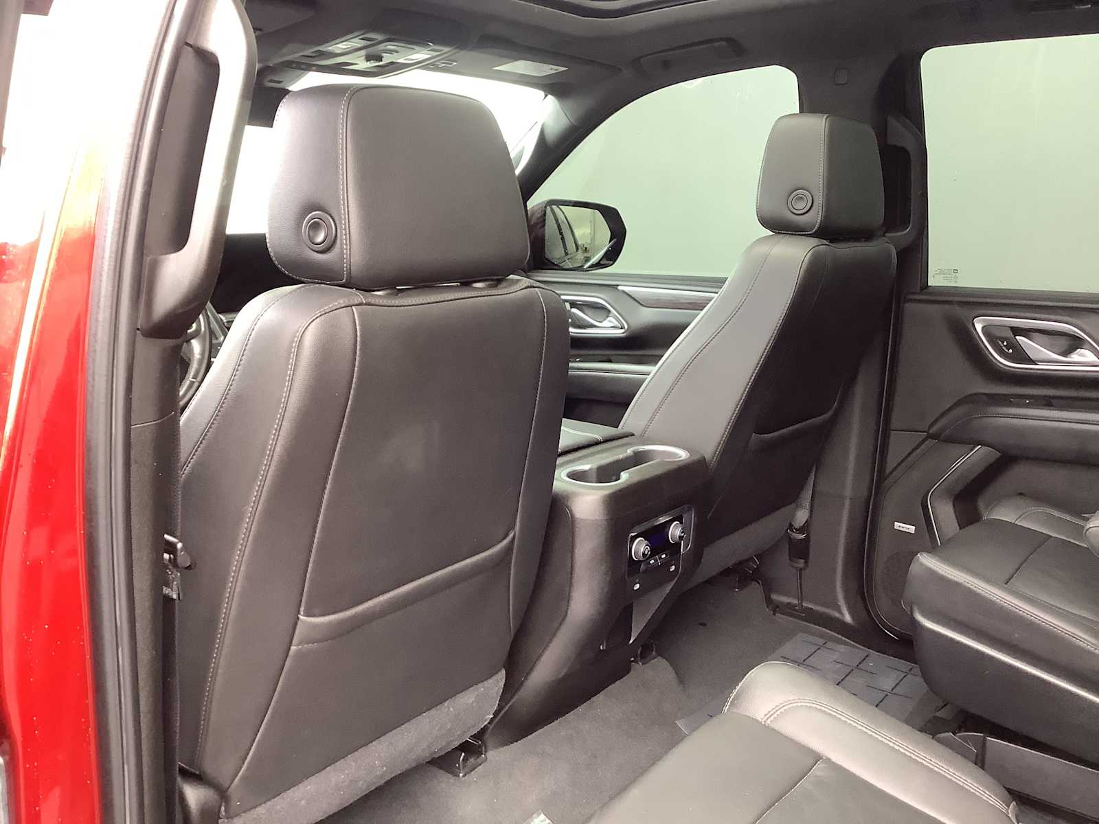 Thumbnail: 2021 Chevrolet Tahoe - 12