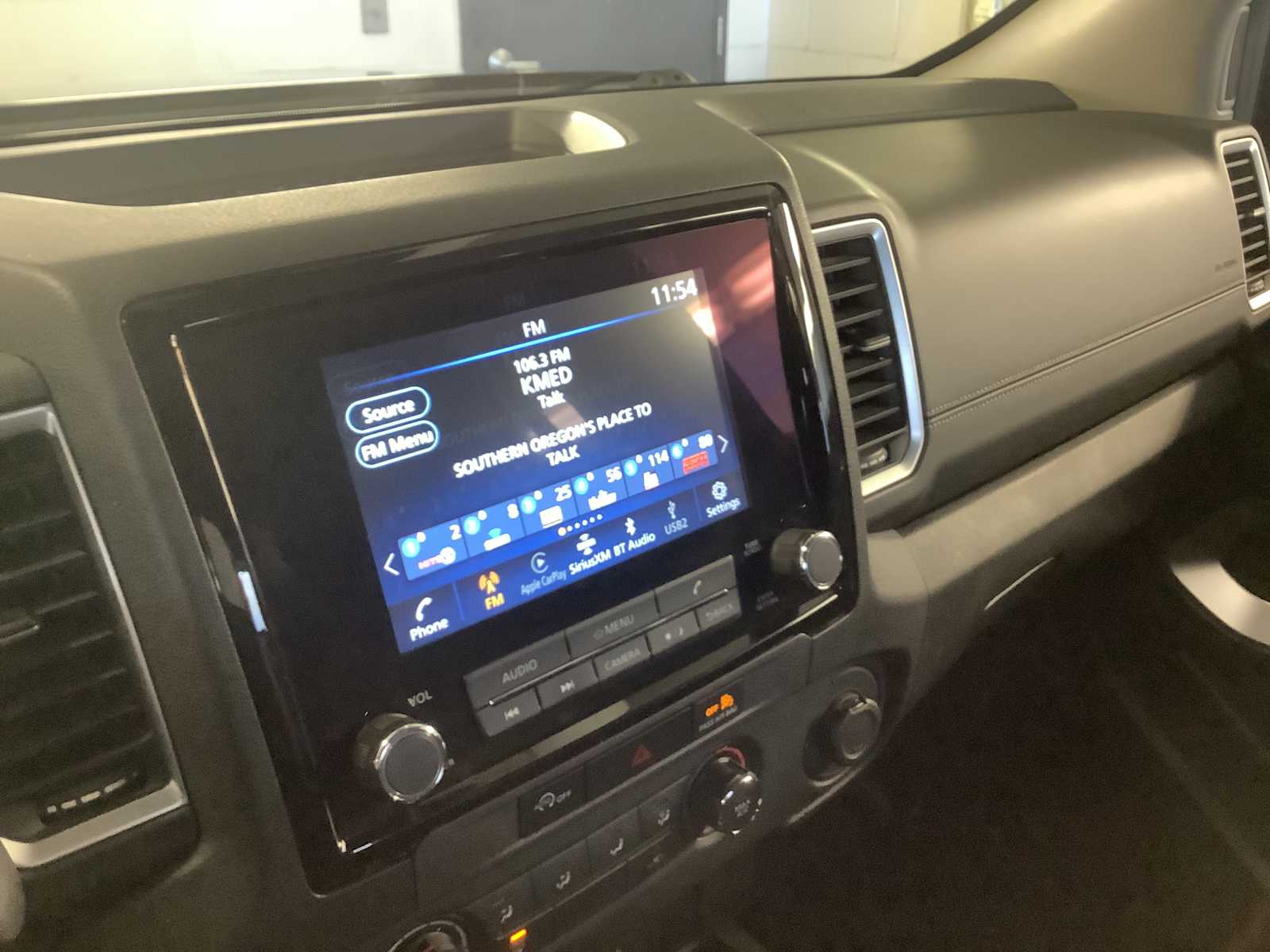 Thumbnail: 2023 Nissan Frontier - 16