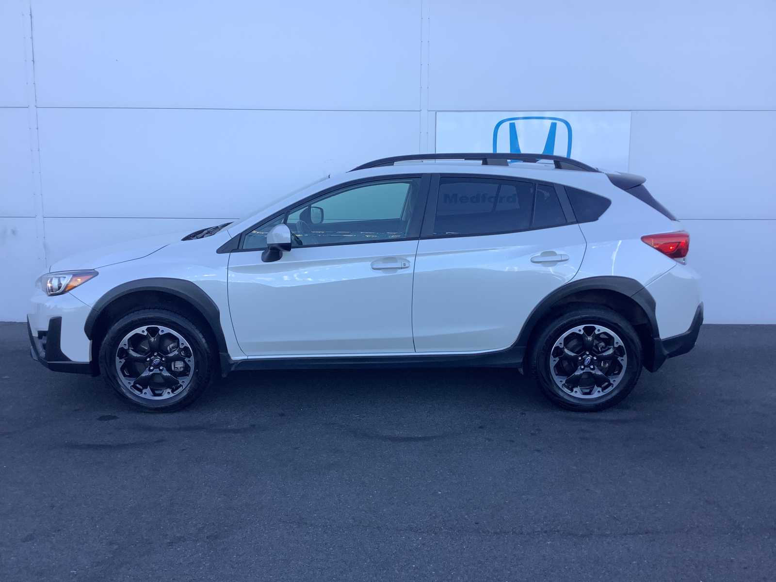 Used 2022 Subaru Crosstrek Premium with VIN JF2GTAEC1NH224273 for sale in Medford, OR