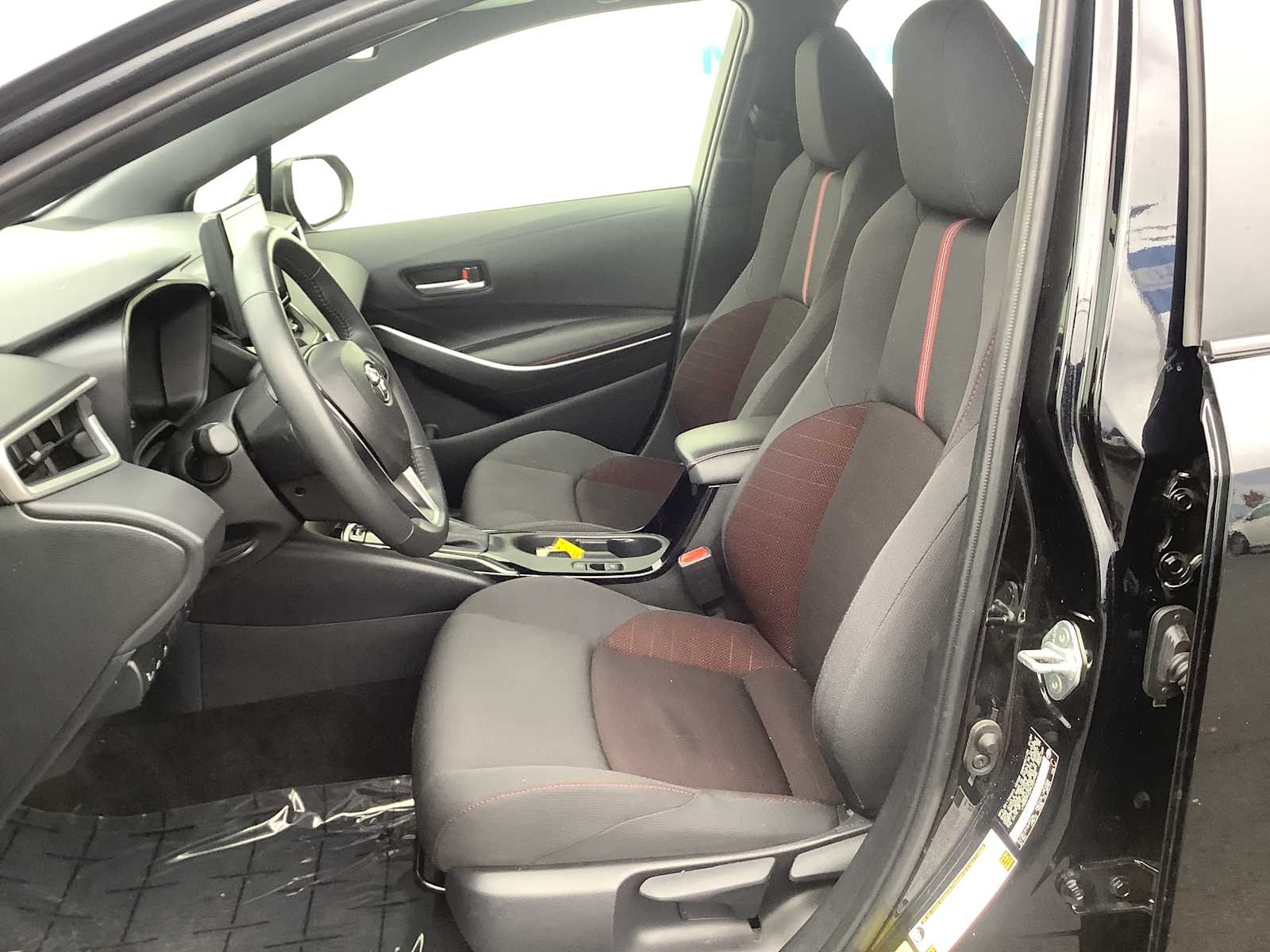 Thumbnail: 2024 Toyota Corolla - 11