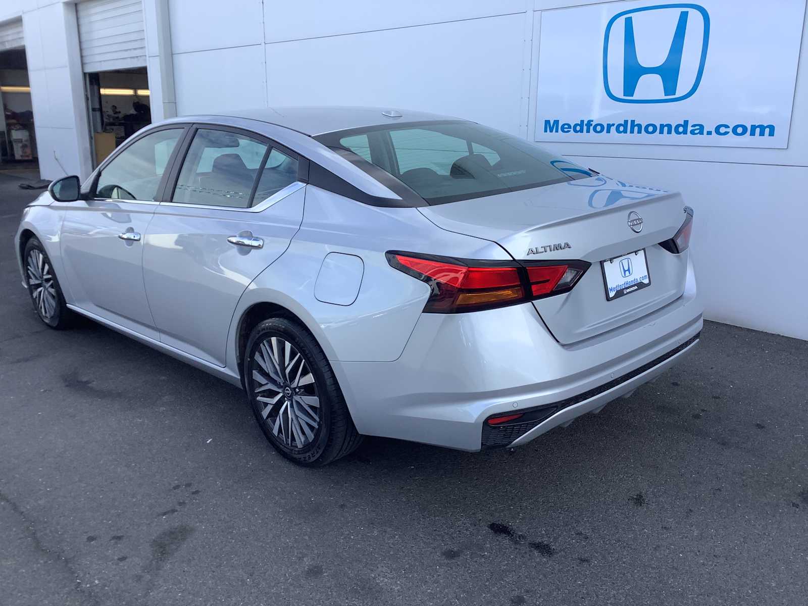 Thumbnail: 2023 Nissan Altima - 4