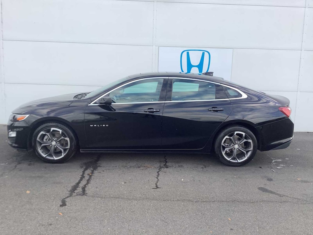Used 2022 Chevrolet Malibu LT Sedan