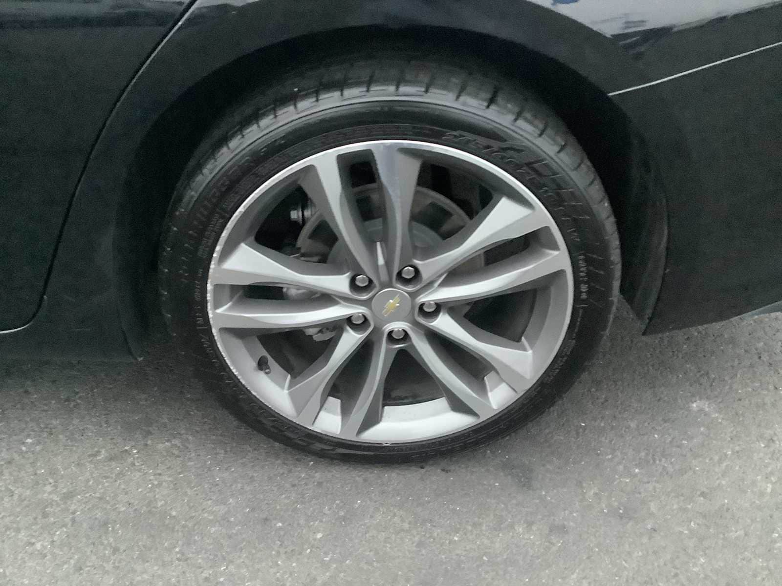 Thumbnail: 2023 Chevrolet Malibu - 7