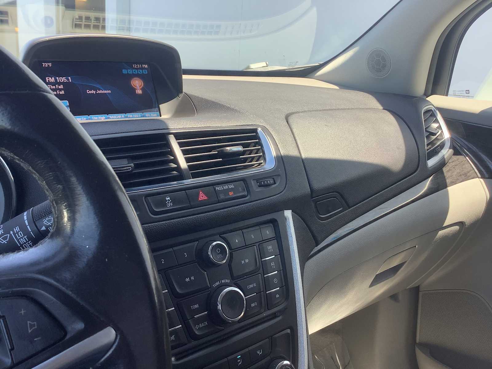 Thumbnail: 2015 Buick Encore - 17