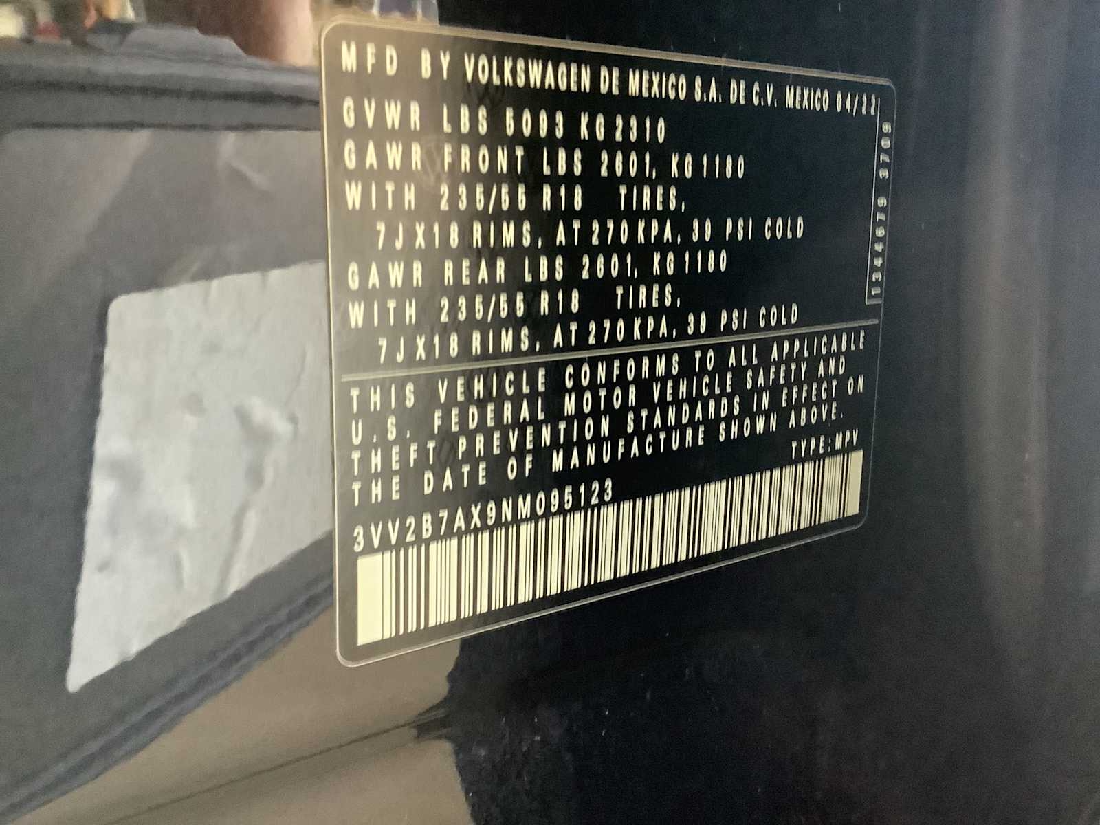 Thumbnail: 2022 Volkswagen Tiguan - 21