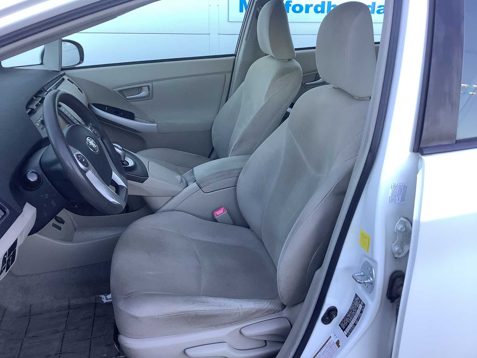 Thumbnail: 2010 Toyota Prius - 11