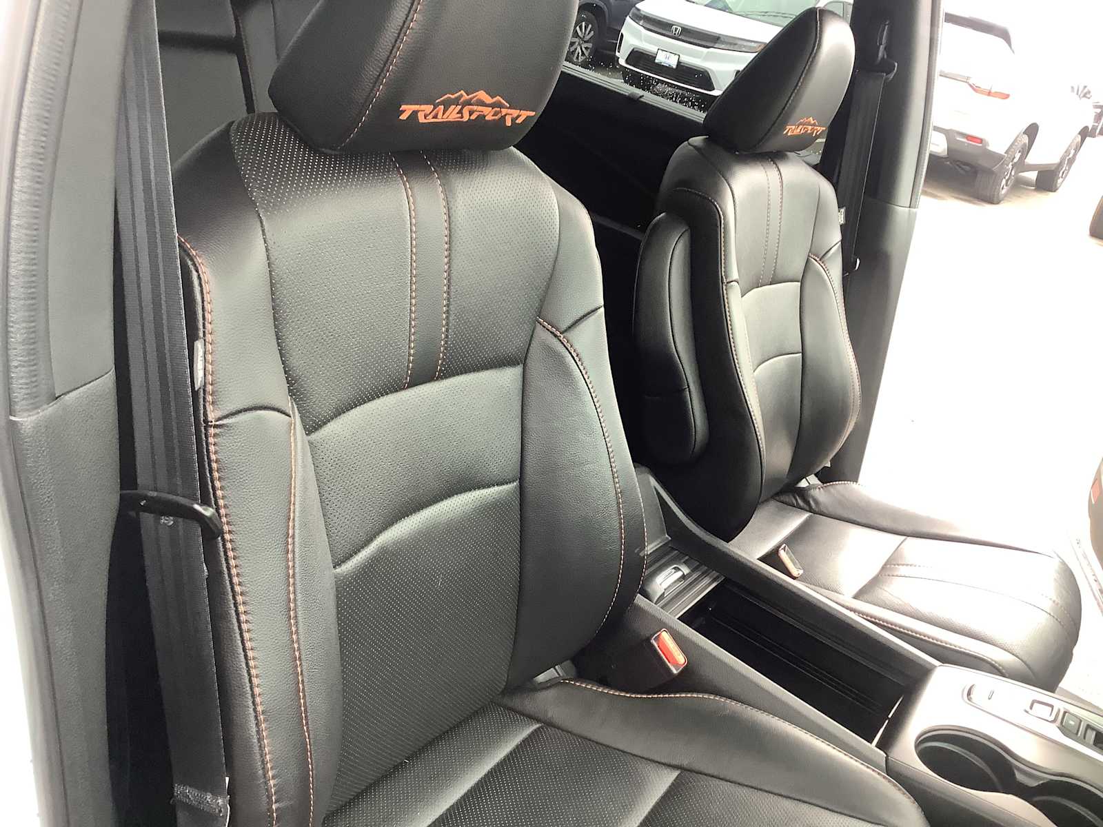 Thumbnail: 2023 Honda Passport - 15