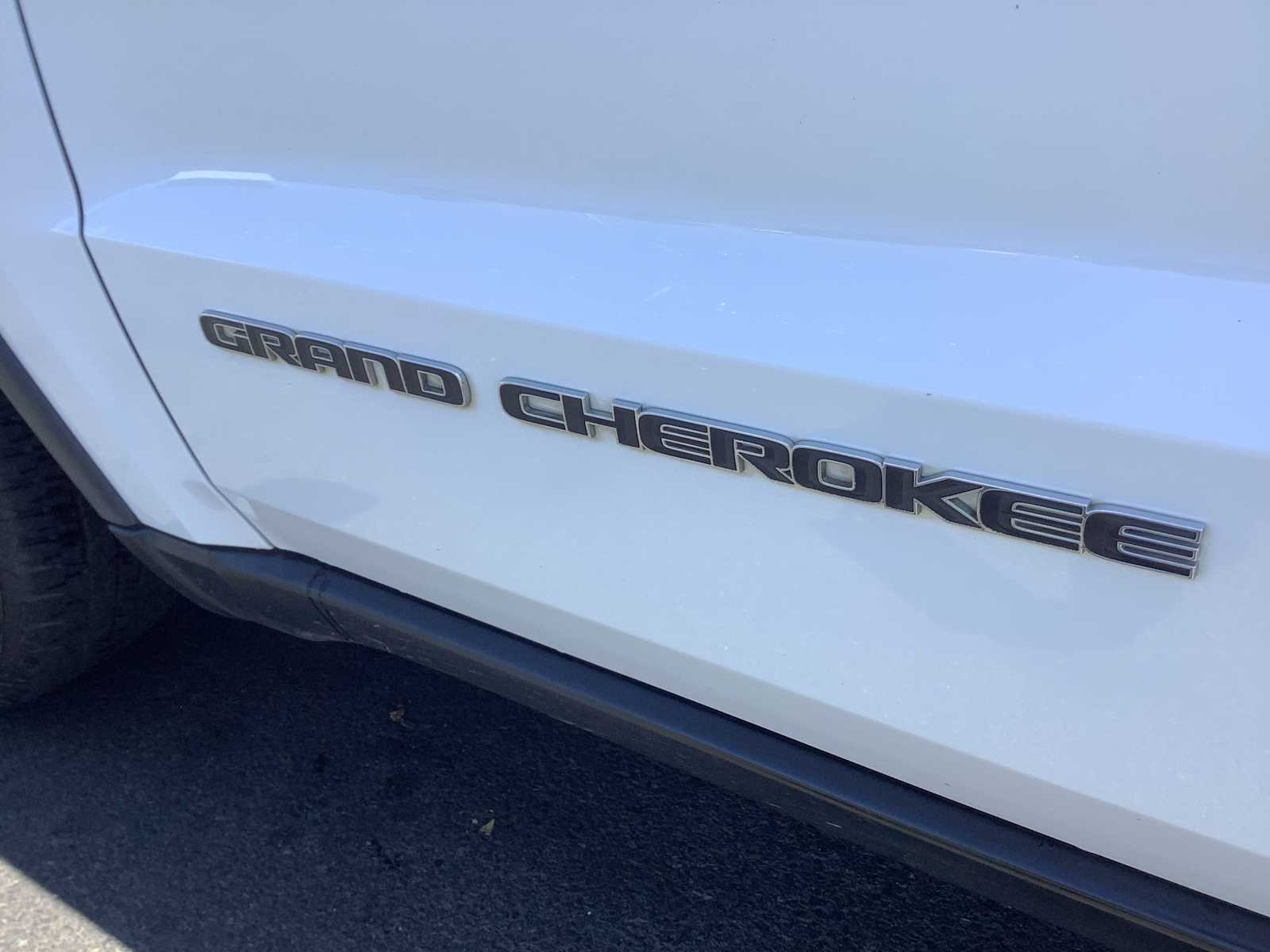Thumbnail: 2018 Jeep Grand Cherokee - 7