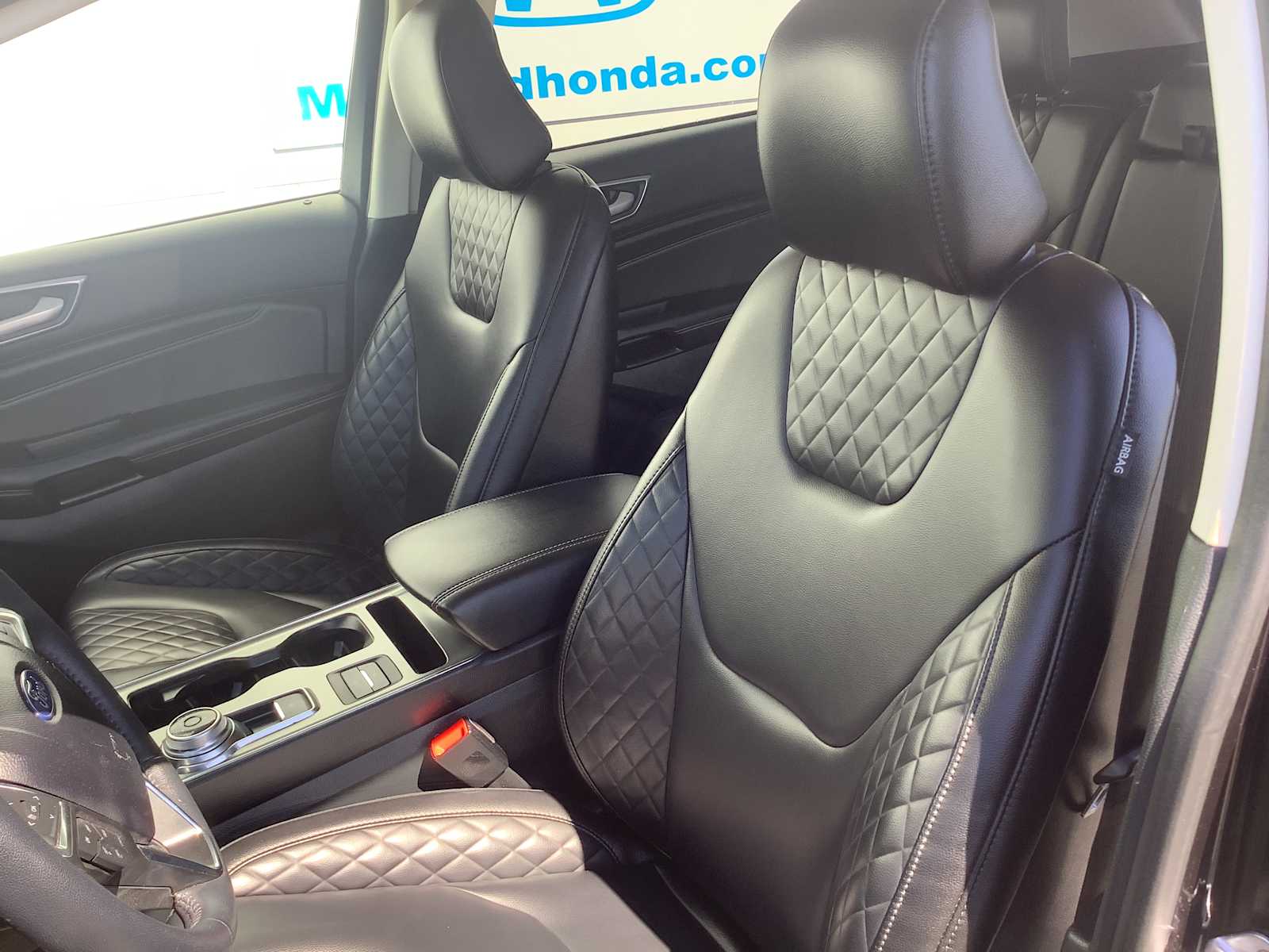 2024 Ford Edge Titanium - Photo 11