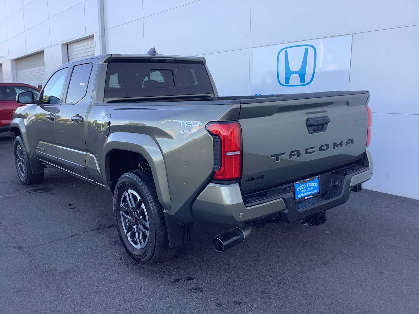 2024 Toyota Tacoma TRD Sport photo 4