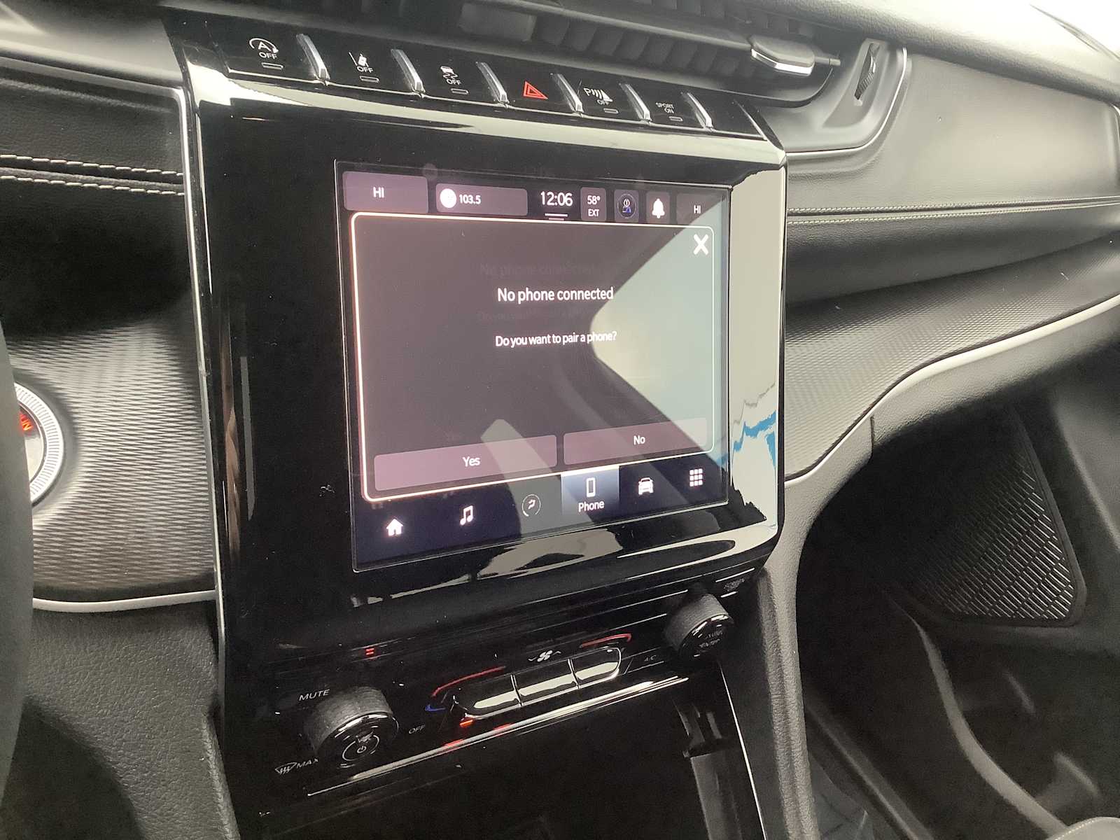 Thumbnail: 2023 Jeep Grand Cherokee - 16