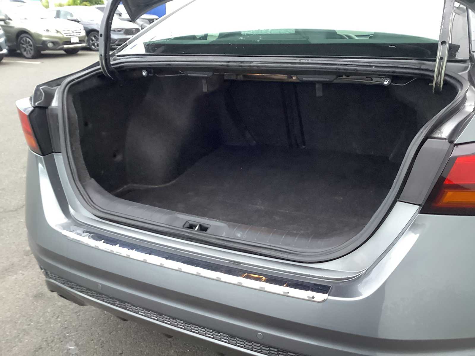 Thumbnail: 2022 Nissan Altima - 14