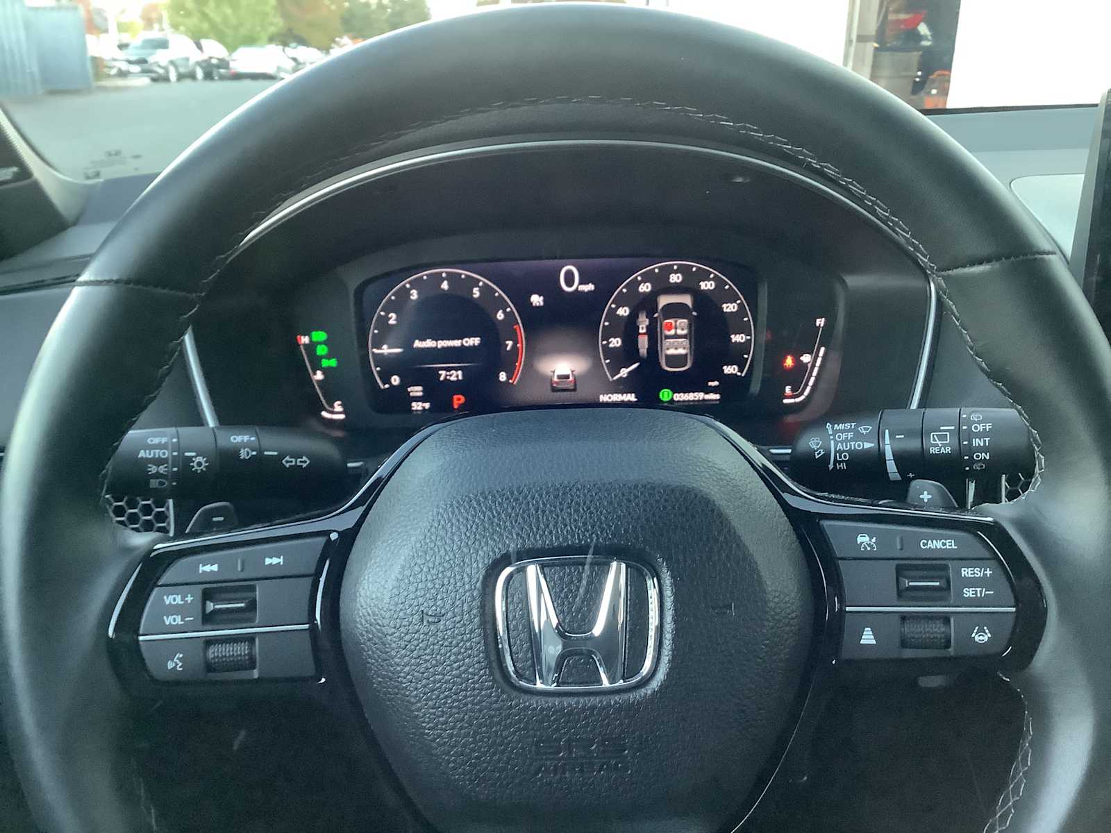 2024 Honda Civic Hatchback Sport Touring - Photo 15