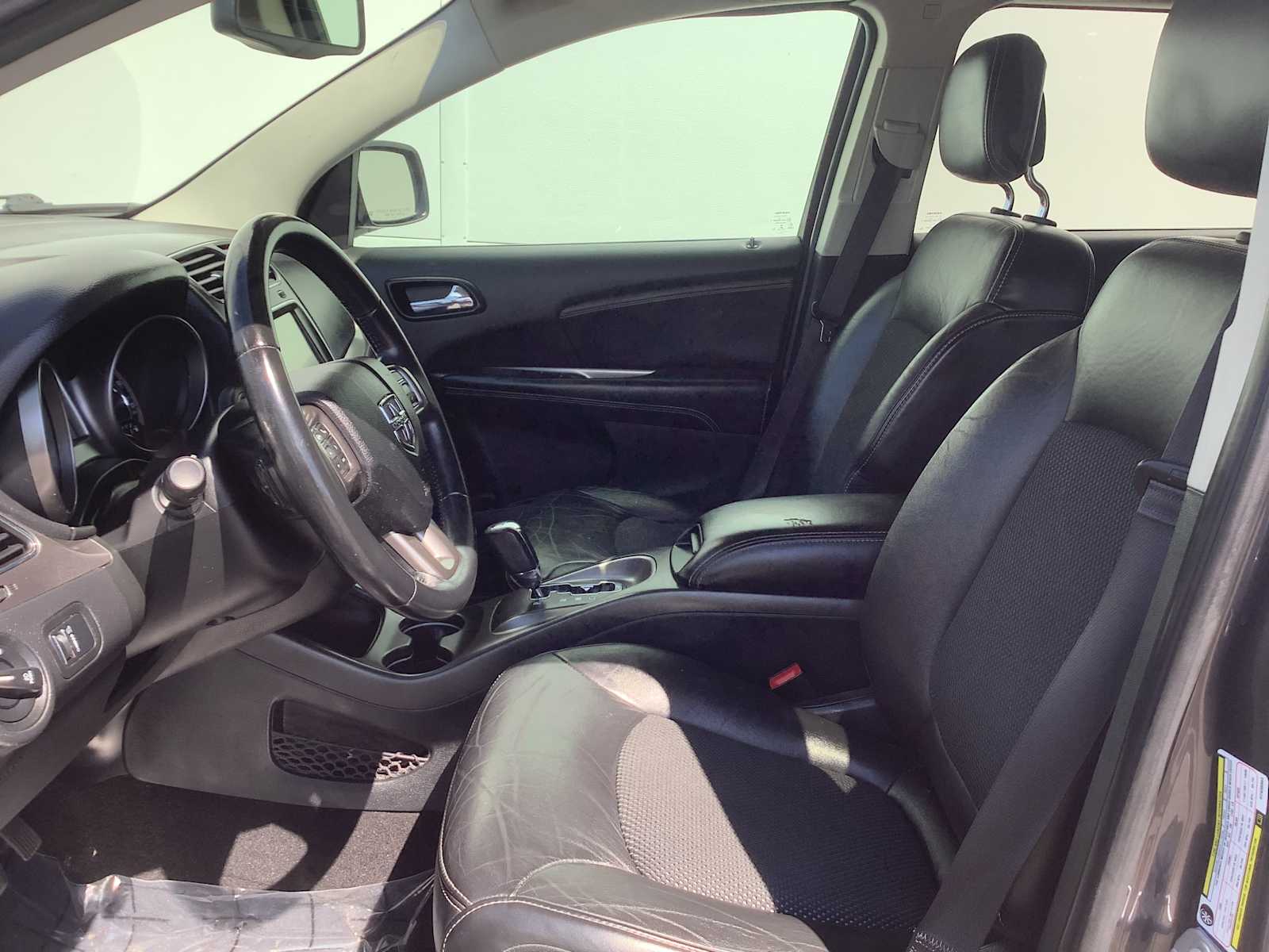 Thumbnail: 2017 Dodge Journey - 2