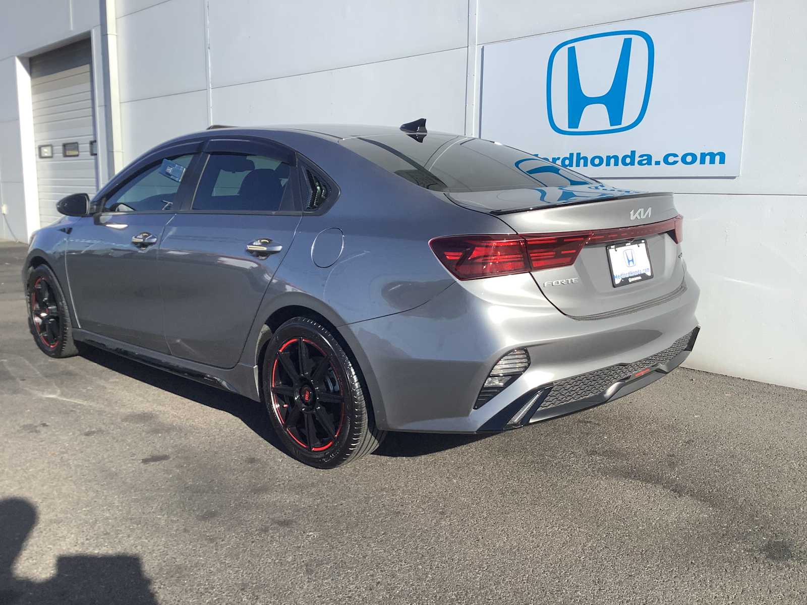 Thumbnail: 2024 Kia Forte - 4