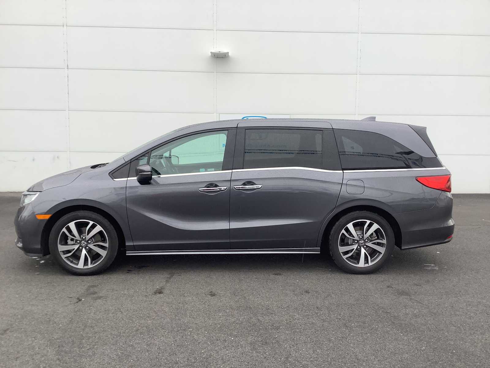 Thumbnail: 2023 Honda Odyssey - 3