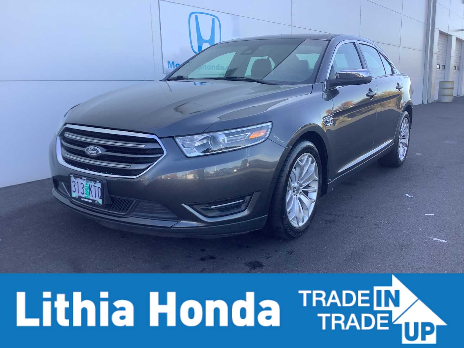 2018 Ford Taurus Limited