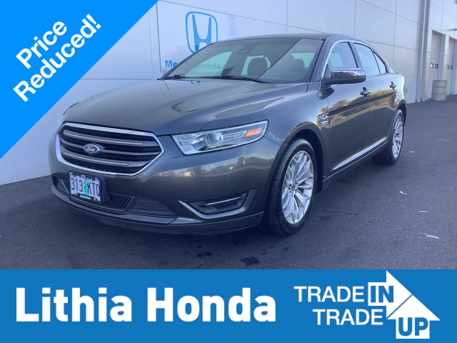 2018 Ford Taurus Limited's photo