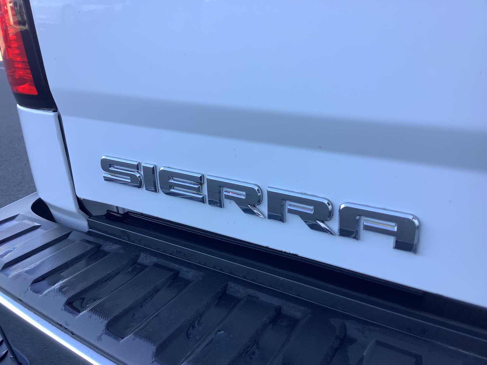 Thumbnail: 2017 GMC Sierra 1500 - 6