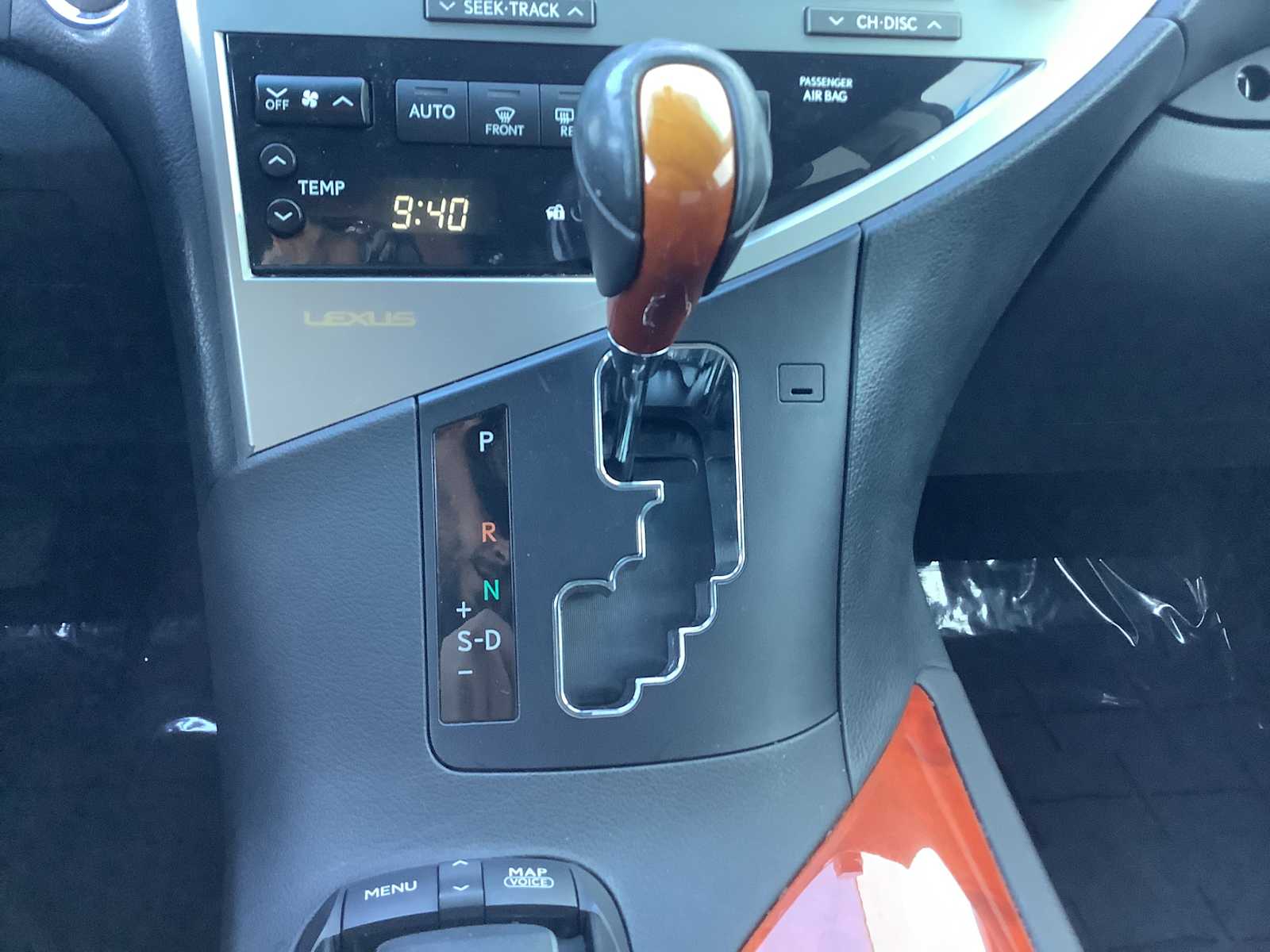 Thumbnail: 2010 Lexus RX - 18