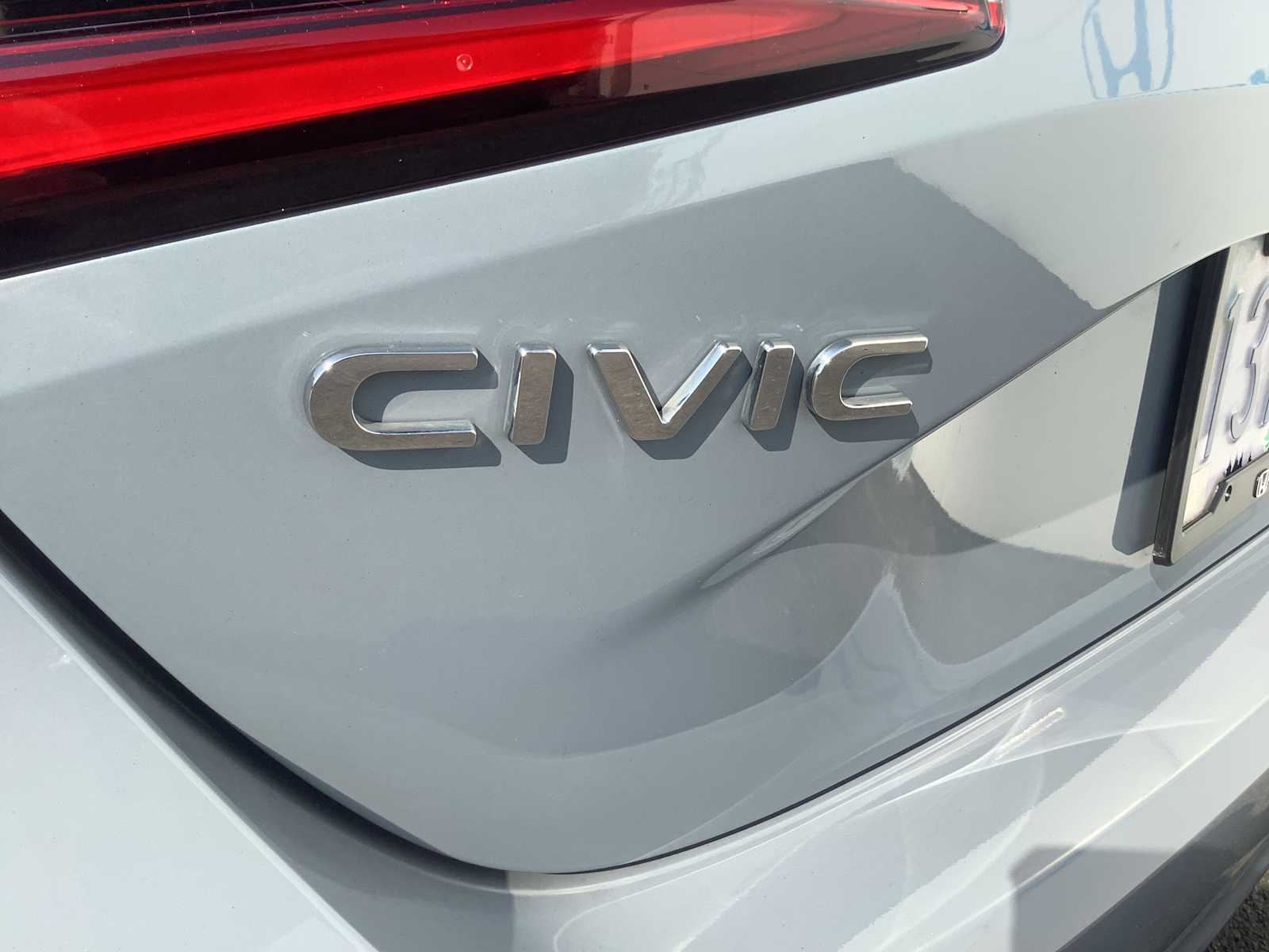 2022 Honda Civic Hatchback Sport - Photo 7