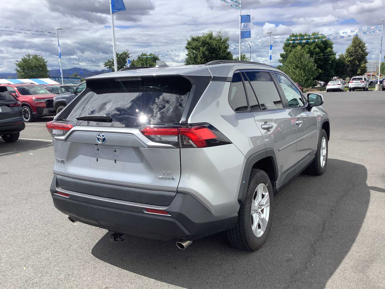 Thumbnail: 2020 Toyota RAV4 - 6