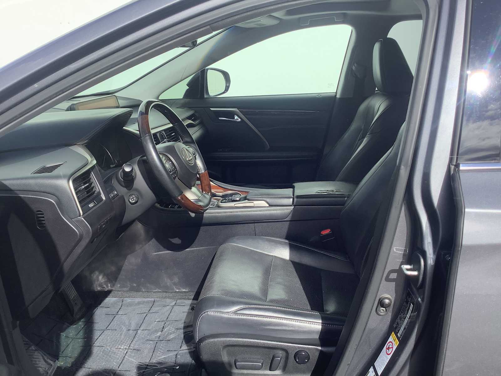 Thumbnail: 2016 Lexus RX - 3