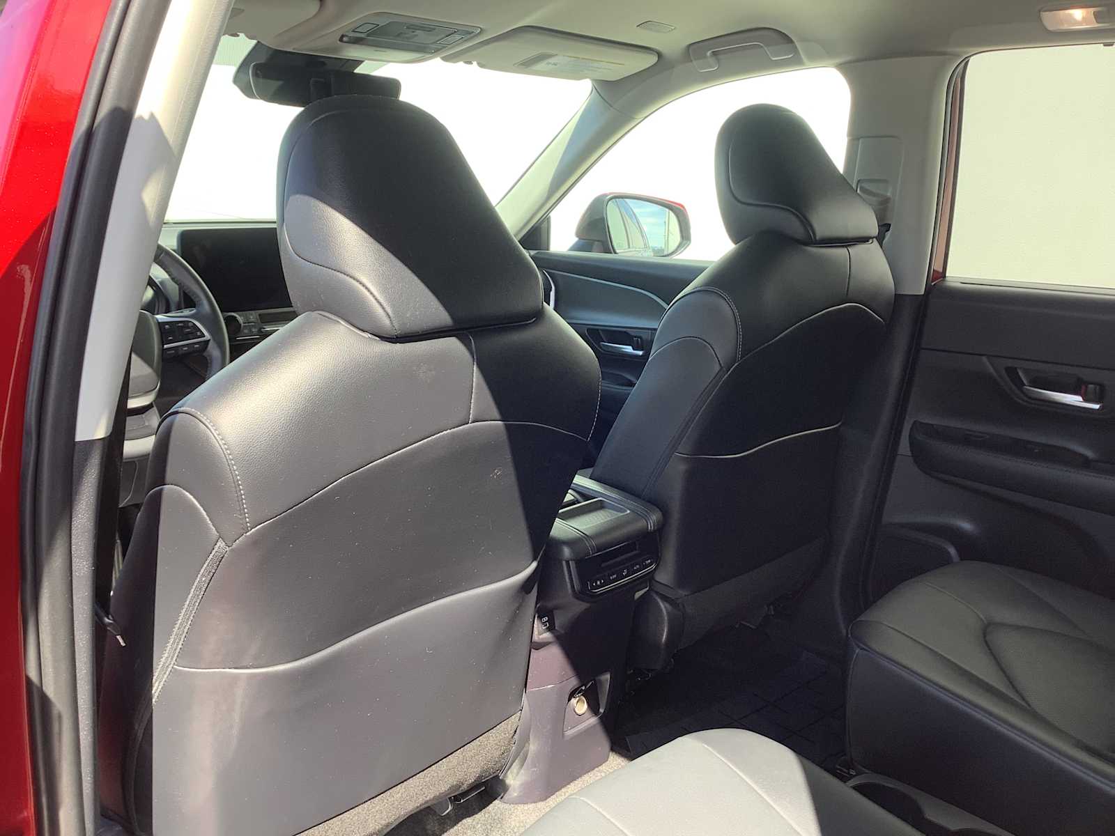 Thumbnail: 2024 Toyota Grand Highlander - 12