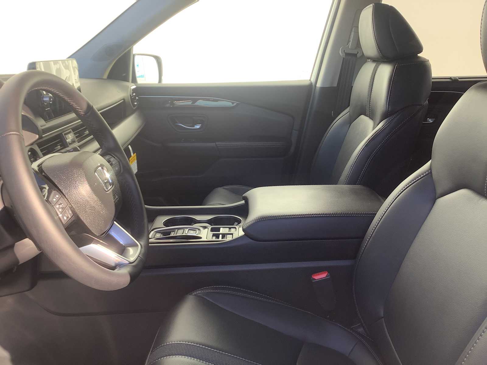 Thumbnail: 2025 Honda Pilot - 2